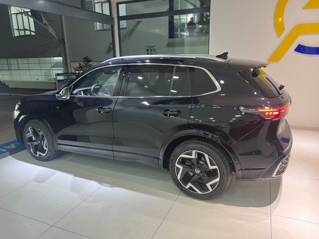 VOLKSWAGEN Tiguan usata, con Cerchi in lega