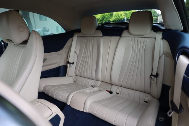 MERCEDES-BENZ E 220 usata, con Pneumatici estivi