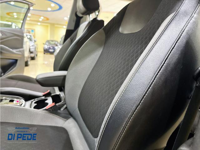 OPEL Grandland X usata, con Specchietti laterali elettrici