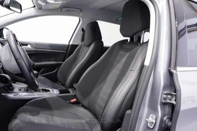 PEUGEOT 308 usata, con Fendinebbia
