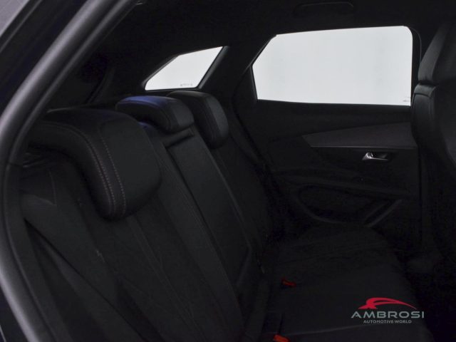 PEUGEOT 3008 usata 10
