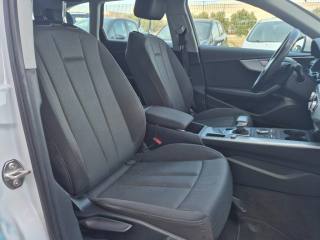 AUDI A4 usata, con Autoradio digitale