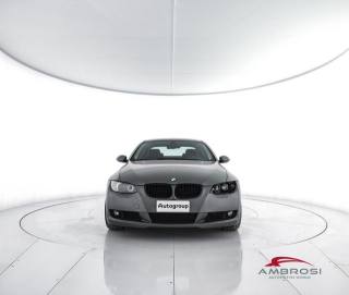 BMW 330 usata 4