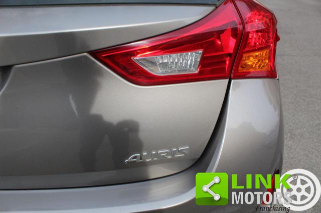 TOYOTA Auris usata, con Chiusura centralizzata