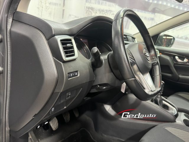 NISSAN Qashqai usata, con Climatizzatore