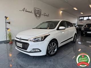 HYUNDAI i20 1.1 CRDi 5p Cruise Pdc Usb Lane Assist Full