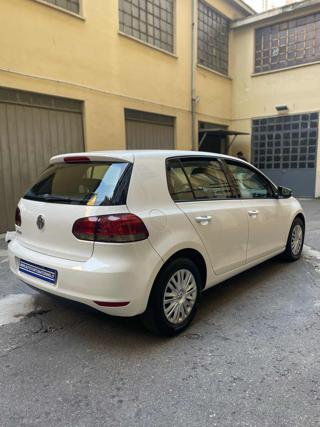 VOLKSWAGEN Golf usata, con Autoradio