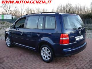 VOLKSWAGEN Touran usata 4