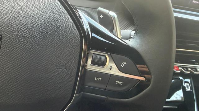 PEUGEOT 2008 usata, con Boardcomputer