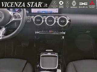 MERCEDES-BENZ A 180 usata, con Chiusura centralizzata