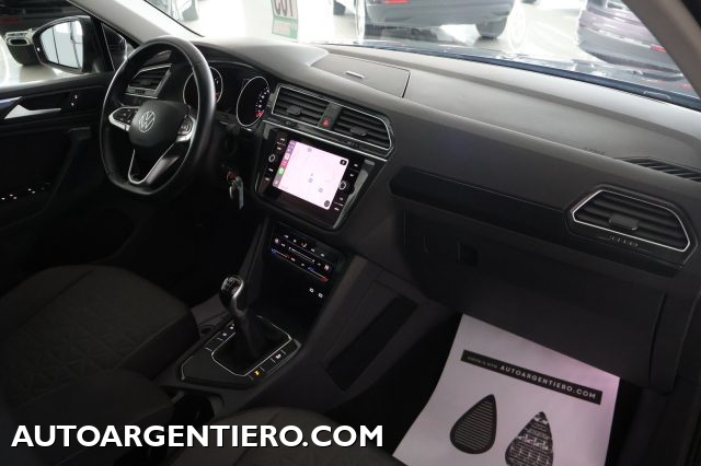 VOLKSWAGEN Tiguan usata, con Sensori di parcheggio anteriori