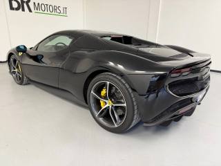 FERRARI 296 usata, con Autoradio