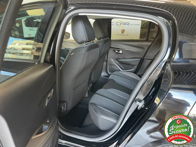 PEUGEOT 208 usata, con Volante in pelle