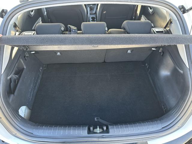 KIA Stonic usata, con Fendinebbia