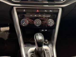 VOLKSWAGEN T-Roc usata, con Autoradio digitale