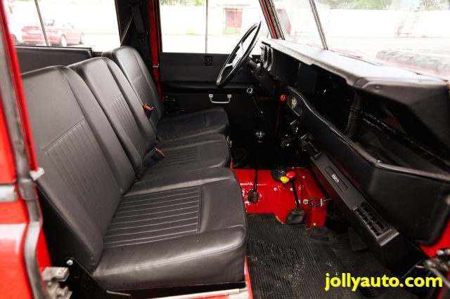 LAND ROVER Defender usata 89