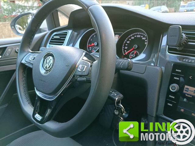 VOLKSWAGEN Golf usata, con Sound system