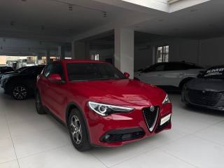 ALFA ROMEO Stelvio usata, con Airbag laterali