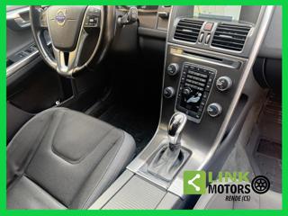 VOLVO XC60 usata, con Specchietti laterali elettrici