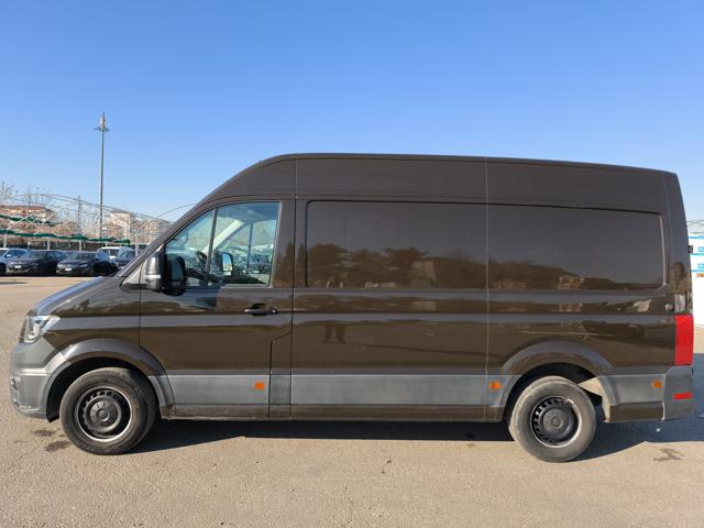VOLKSWAGEN Crafter usata, con Airbag