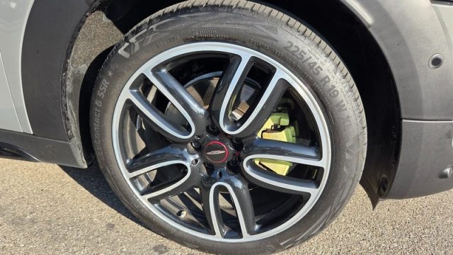 MINI Cooper SE Countryman usata, con Autoradio