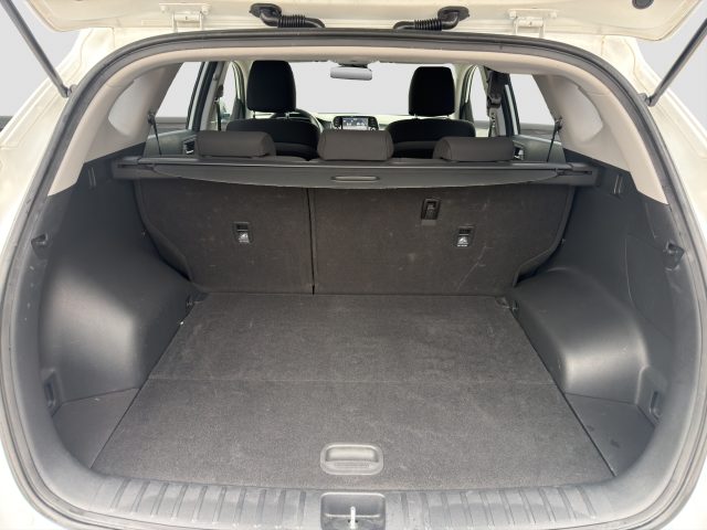 HYUNDAI Tucson usata 12