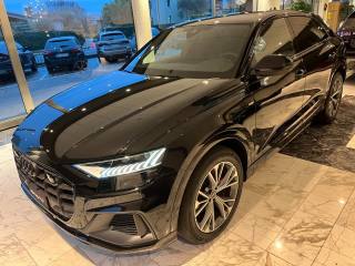 AUDI Q8 usata, con Luci diurne LED