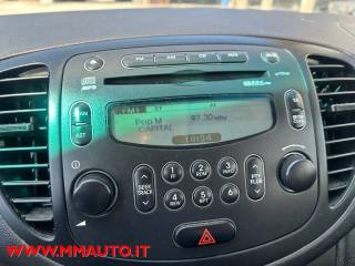 HYUNDAI i10 usata, con USB