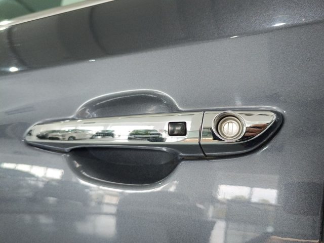 HYUNDAI Tucson usata, con Airbag testa