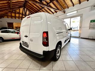 OPEL Combo usata, con Luci diurne LED