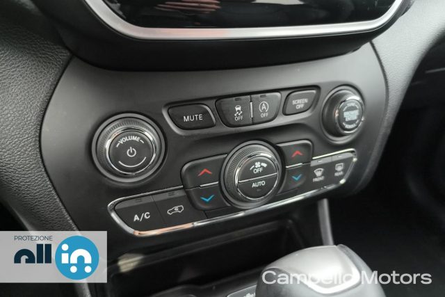 JEEP Cherokee usata 12