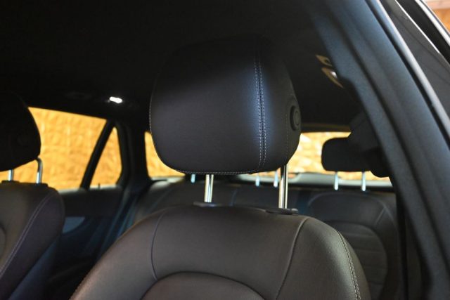 MERCEDES-BENZ GLC 220 usata 261