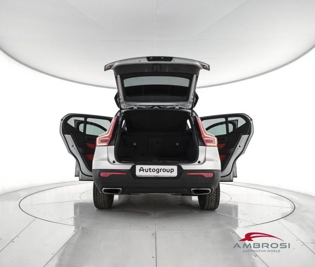 VOLVO XC40 usata 6