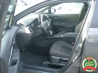 TOYOTA C-HR usata, con ESP