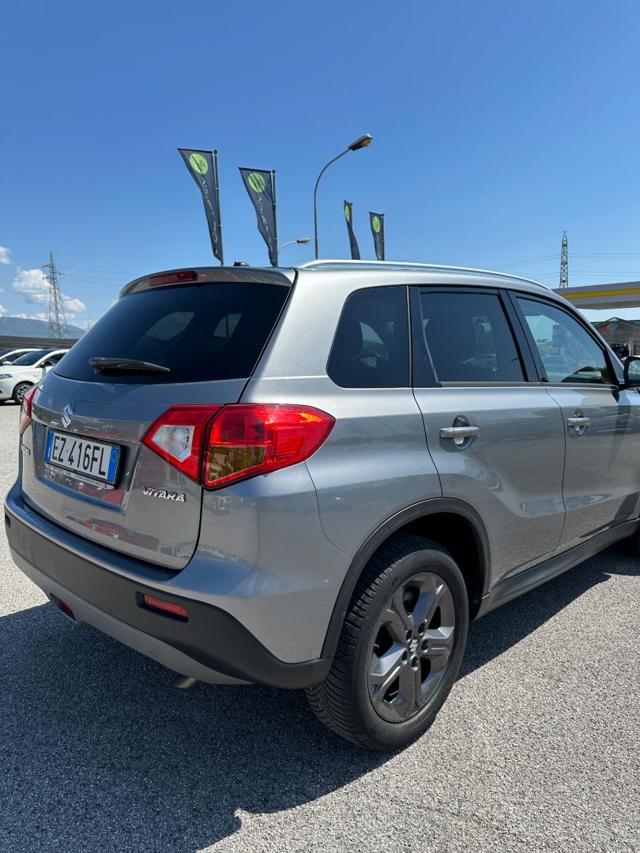 SUZUKI Vitara usata, con Autoradio