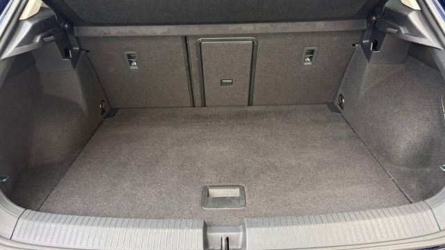 VOLKSWAGEN T-Roc usata, con Servosterzo