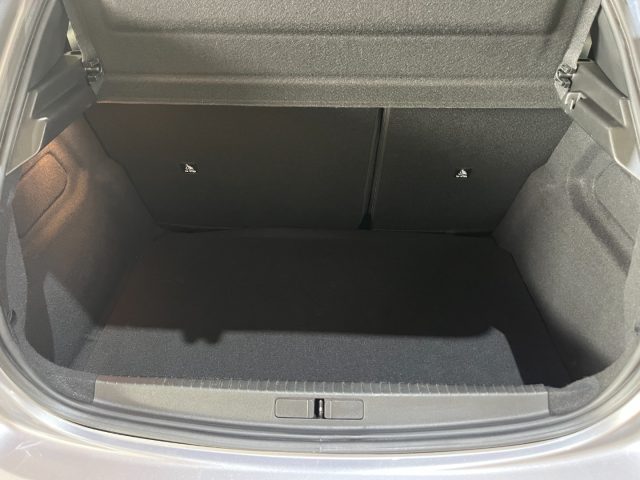 PEUGEOT 208 usata, con Servosterzo