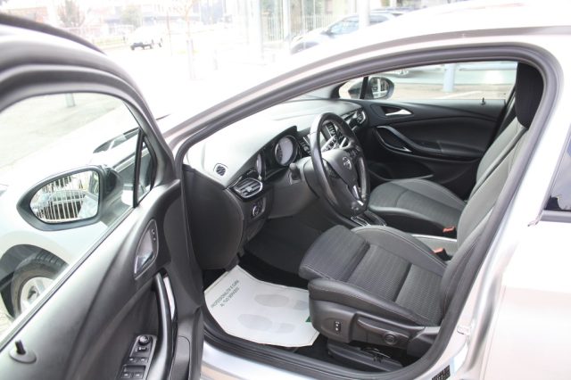 OPEL Astra usata, con Fendinebbia