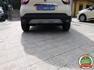 RENAULT Captur usata, con Sensori di parcheggio posteriori