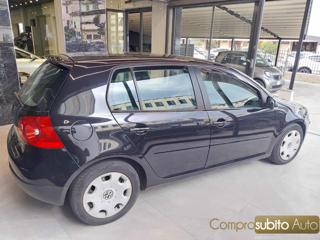 VOLKSWAGEN Golf usata, con Alzacristalli elettrici