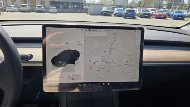 TESLA Model Y usata, con Servosterzo