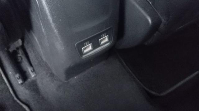 PEUGEOT 2008 usata, con Leve al volante