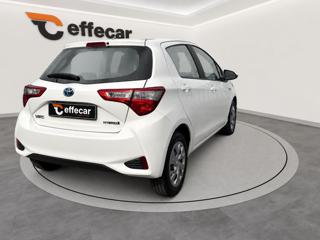 TOYOTA Yaris usata, con Autoradio