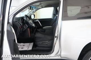 TOYOTA Land Cruiser usata, con Alzacristalli elettrici