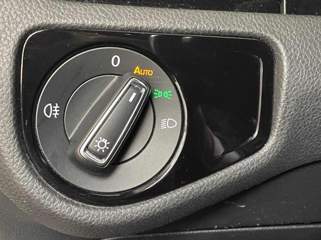 VOLKSWAGEN Golf usata, con Controllo trazione