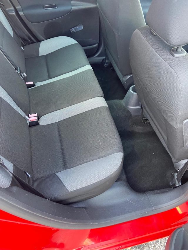 PEUGEOT 207 usata, con Airbag testa