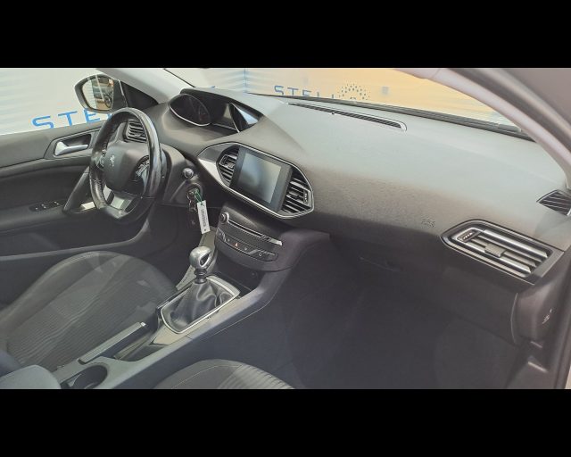 PEUGEOT 308 usata 25