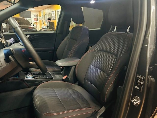 FORD Kuga usata, con Controllo elettronico della corsia