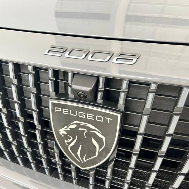 PEUGEOT 2008 usata, con Volante multifunzione