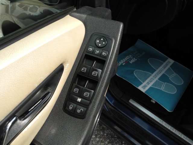 MERCEDES-BENZ A 180 usata, con Ruota di riserva